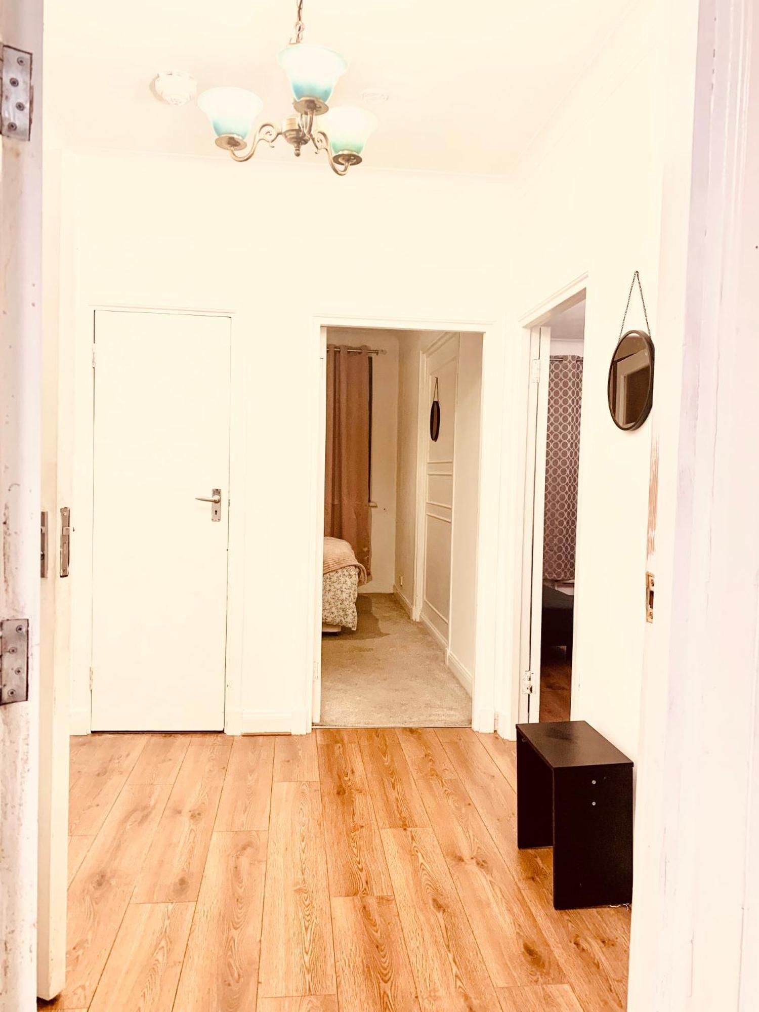 Cosy 2 Bedroom Apartment In Swiss Cottage. London Luaran gambar