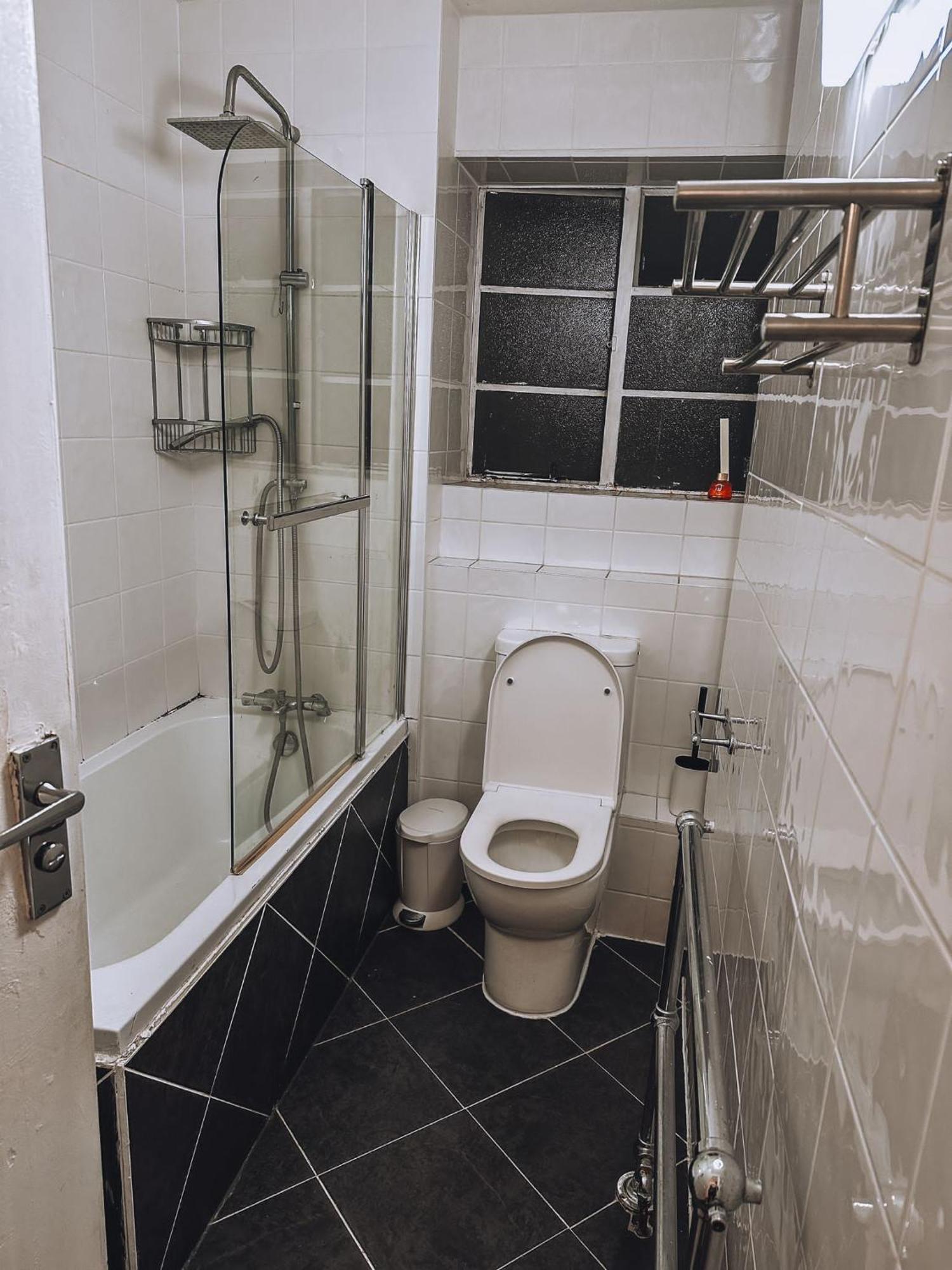 Cosy 2 Bedroom Apartment In Swiss Cottage. London Luaran gambar