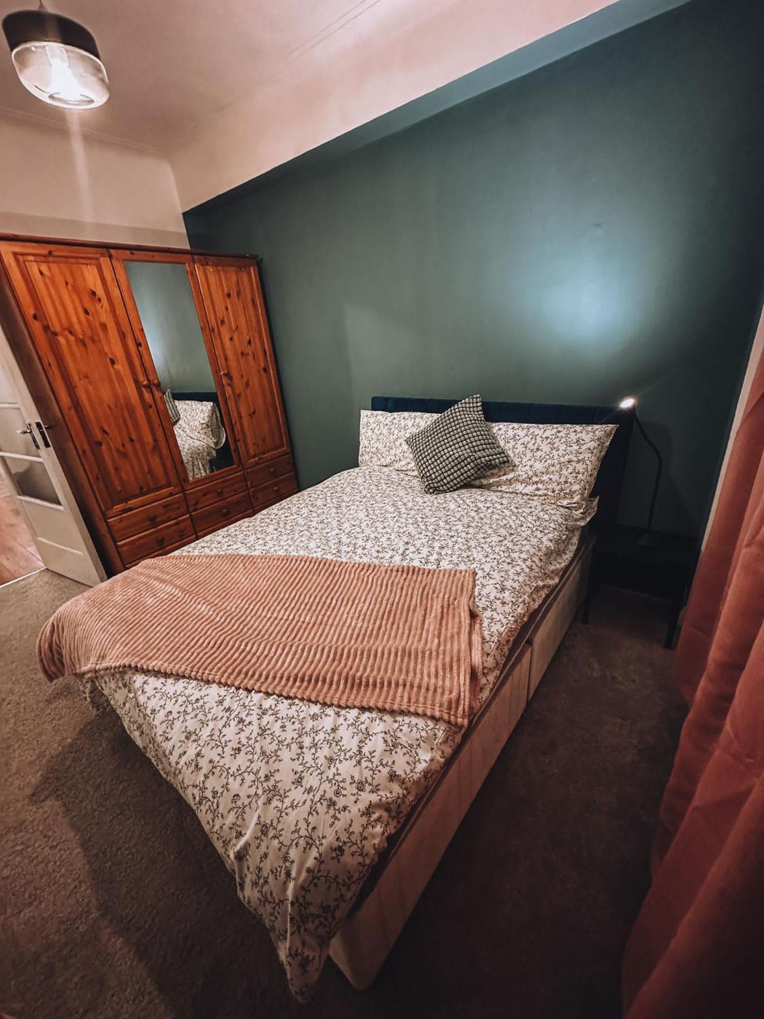 Cosy 2 Bedroom Apartment In Swiss Cottage. London Luaran gambar