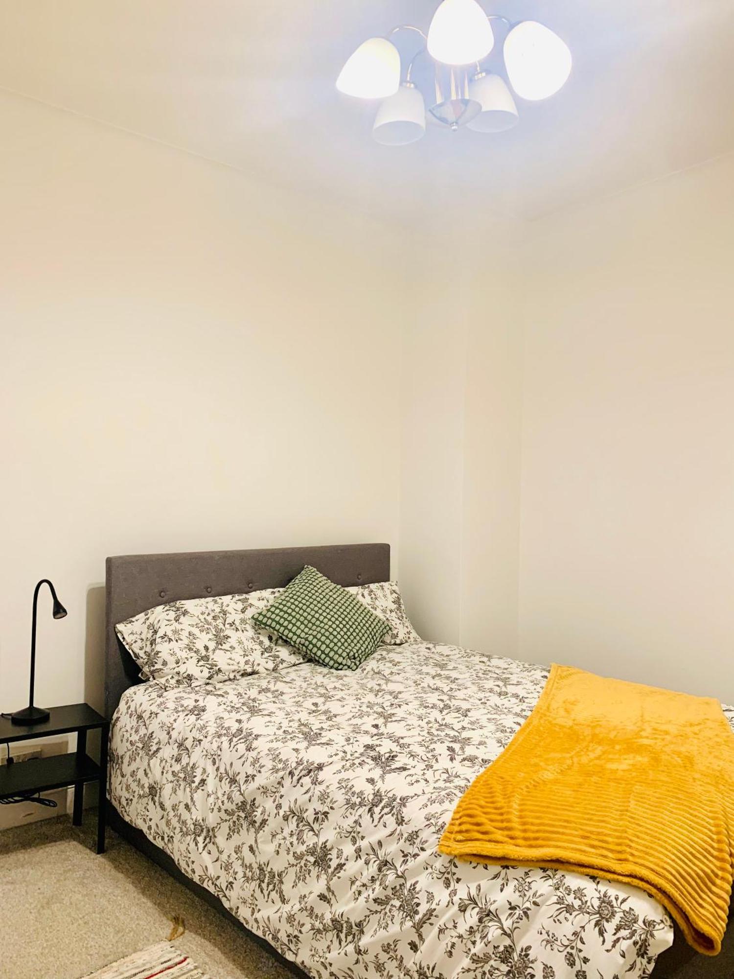 Cosy 2 Bedroom Apartment In Swiss Cottage. London Luaran gambar