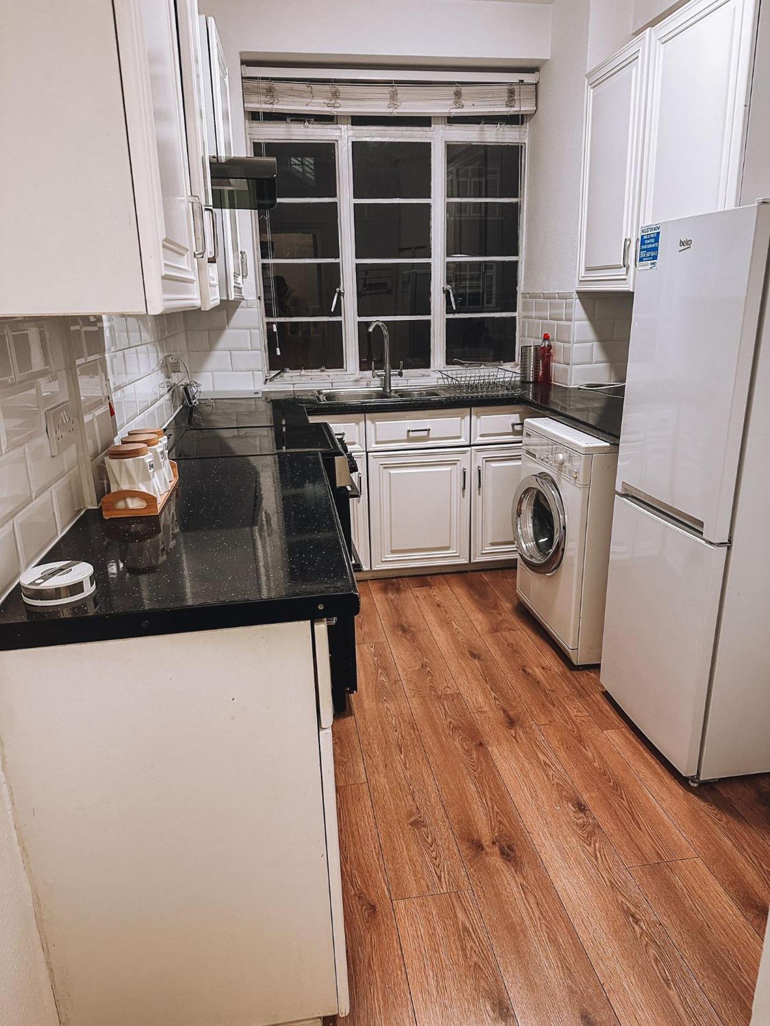 Cosy 2 Bedroom Apartment In Swiss Cottage. London Luaran gambar