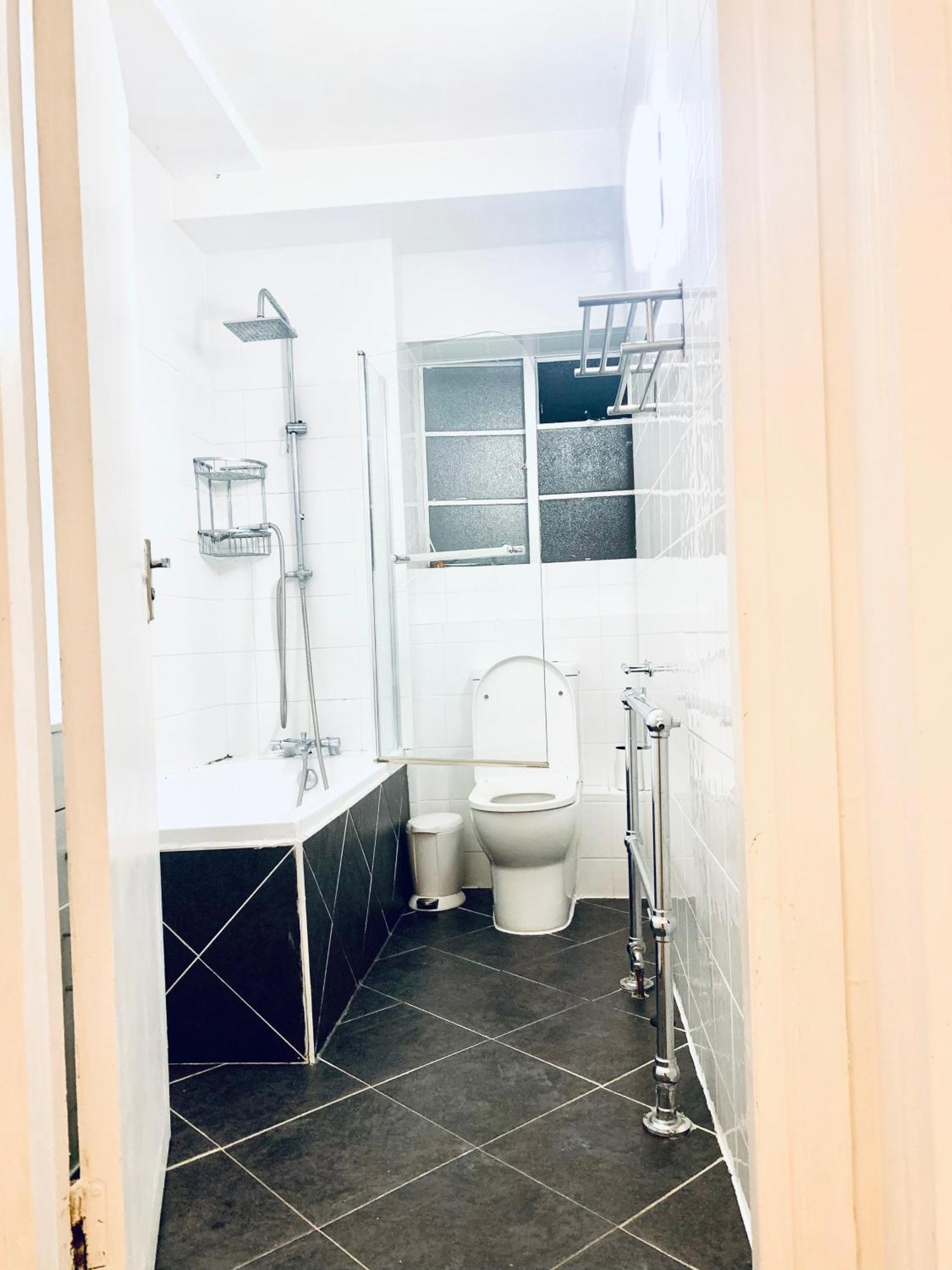 Cosy 2 Bedroom Apartment In Swiss Cottage. London Luaran gambar